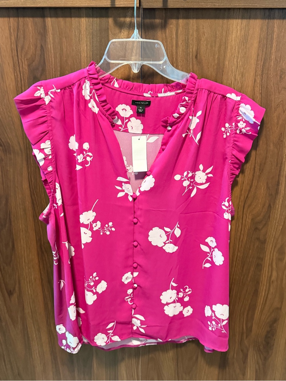NWT Ann Taylor Pink Floral Ruffle Sleeve Blouse, Size XL